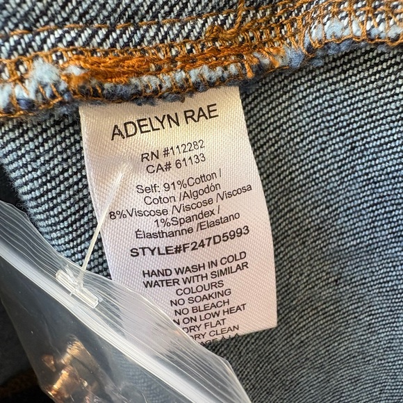 Adelyn Rae Navy Sleeveless Midi Dress - Picture 12 of 16